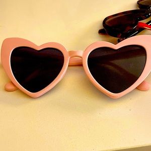 Summer is almost here! Get These Rare Sunnies!